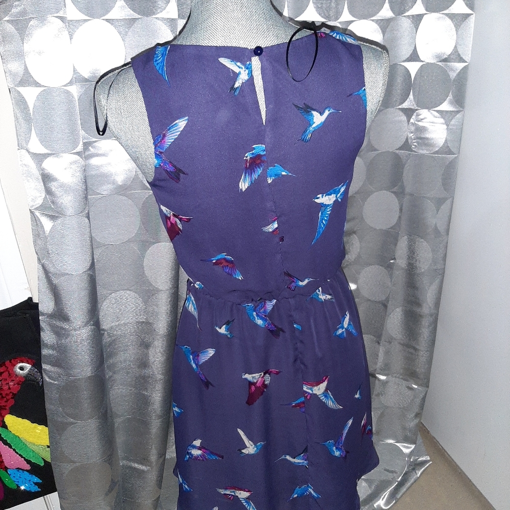 Pretty blue dress with birds - Picture 2 of 3